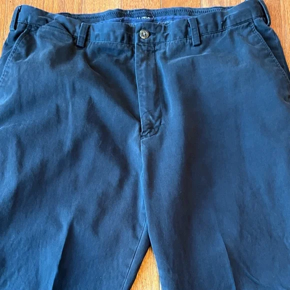Nautica Men's Black Chinos, Size 40x32 - Picture 4 of 14